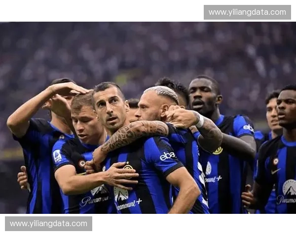 国际米兰与瓦伦西亚激战四起 谁能在欧战中脱颖而出